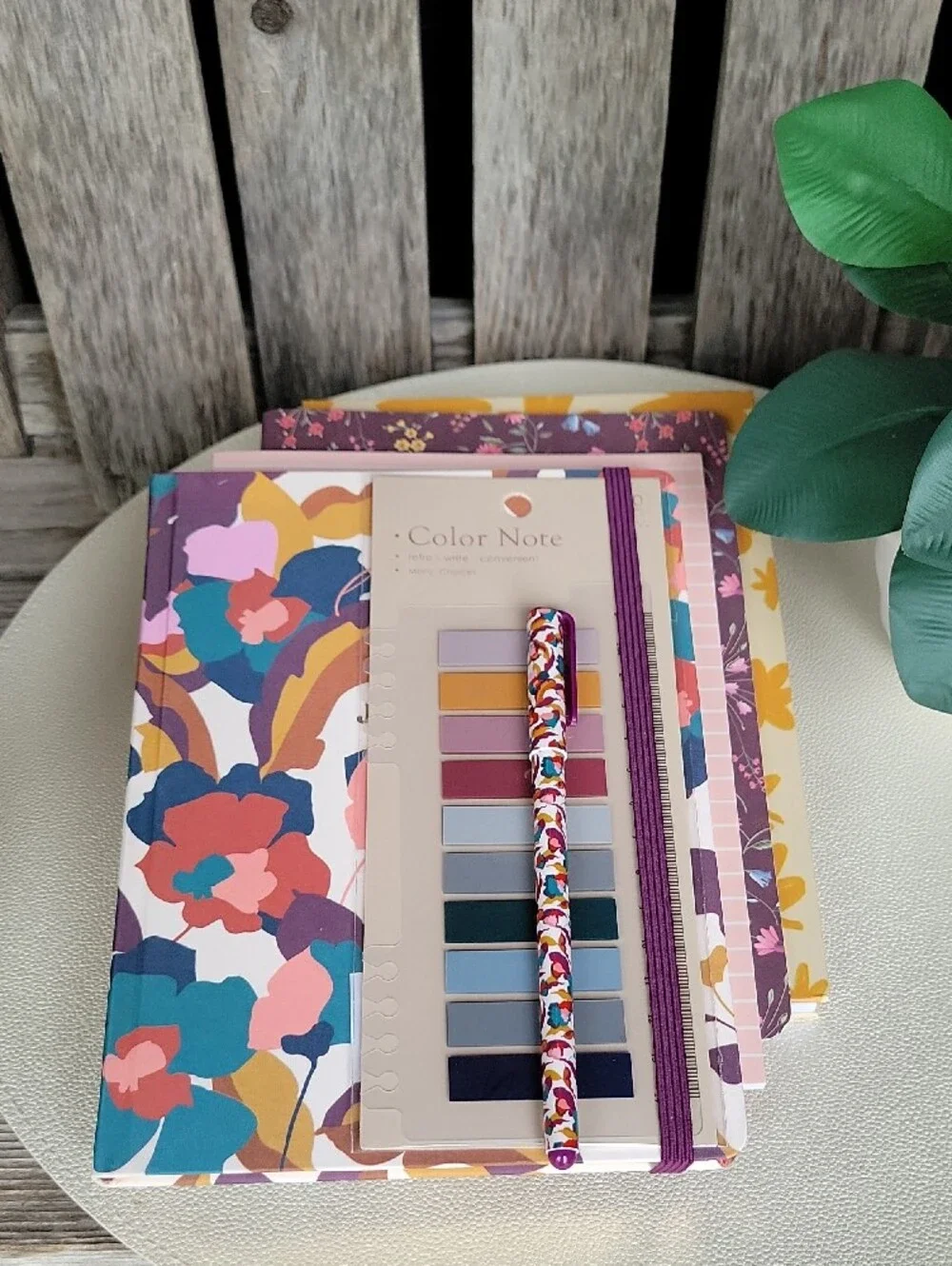 Vera Bradley Fabric Covered Floral Journal Immersed Blooms, Pen & Supplies